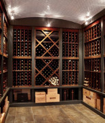 Элегантные винные шкафы из массива дерева на заказ